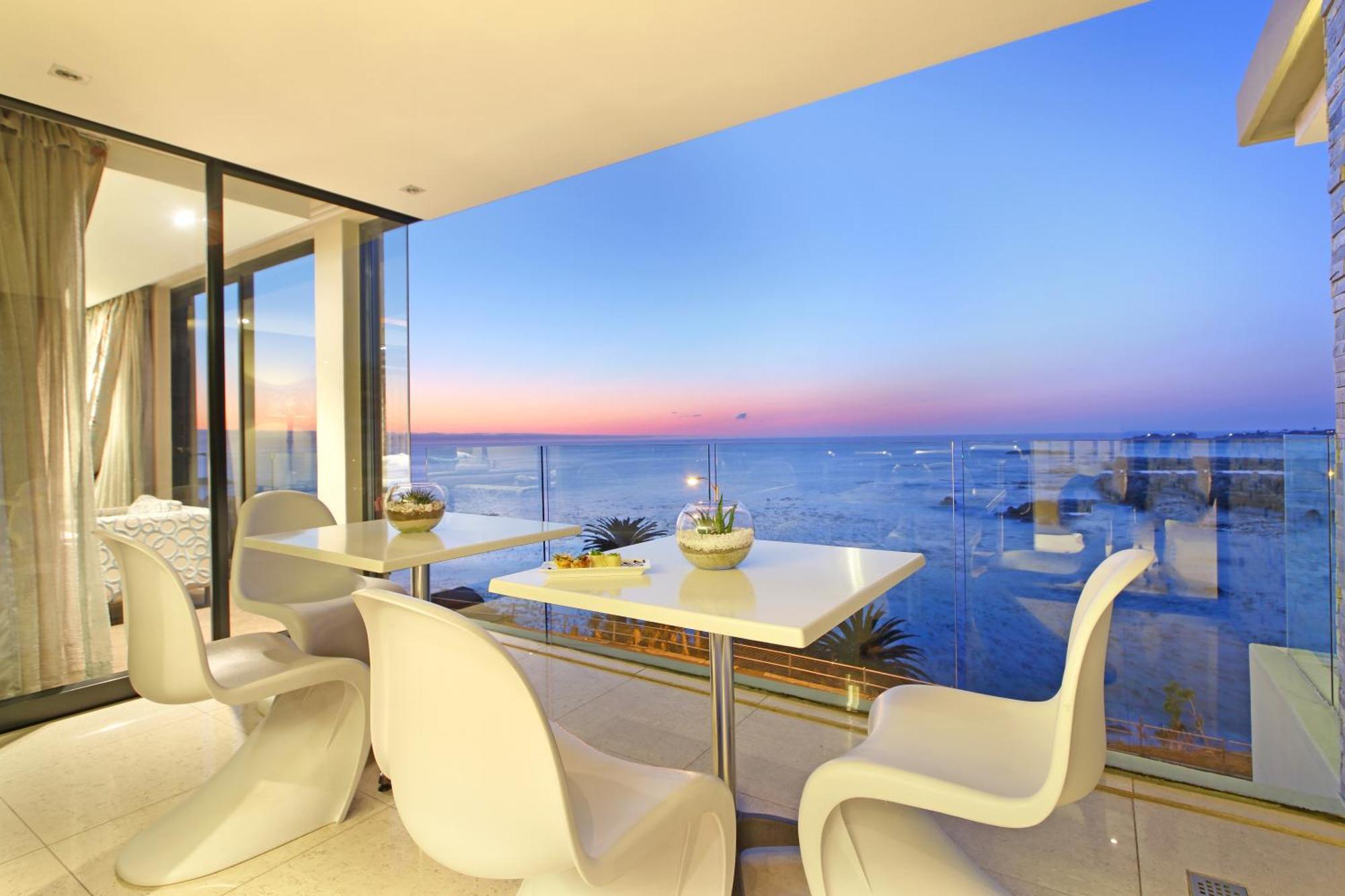 Luxury Suite